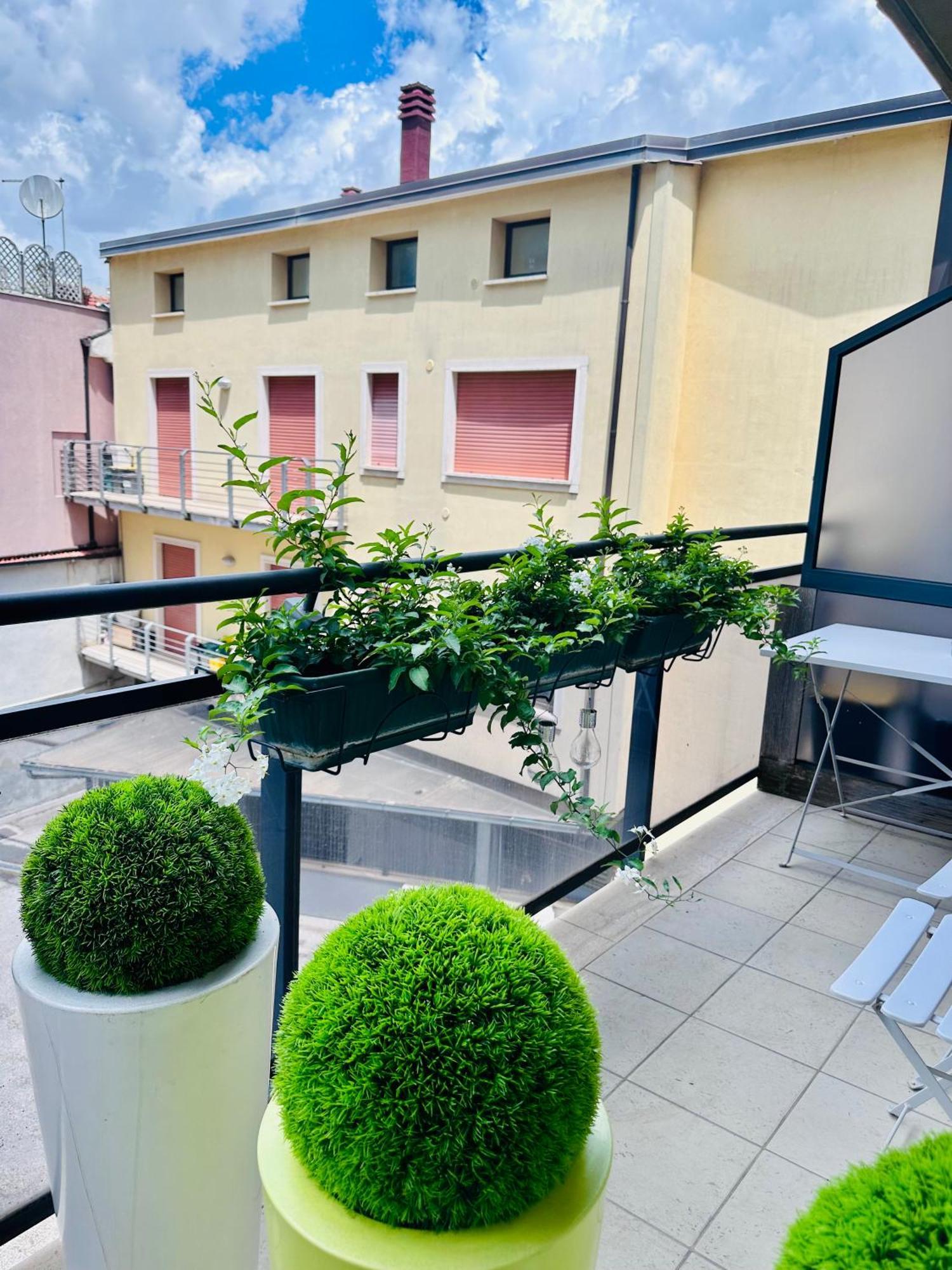 M Boutique Suite Avezzano Kültér fotó